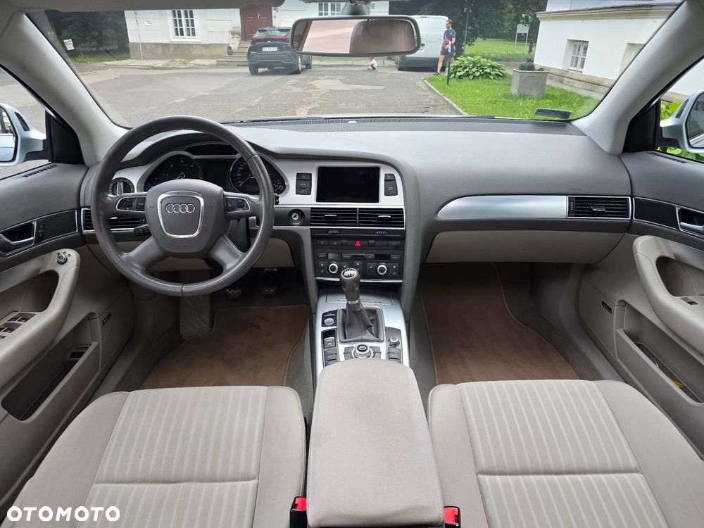 Audi A6 Avant 2.7 TDI - 14