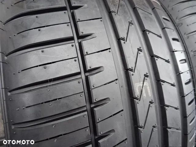 255/50/R18 106V Falken Azenis FK510 SUV - 3