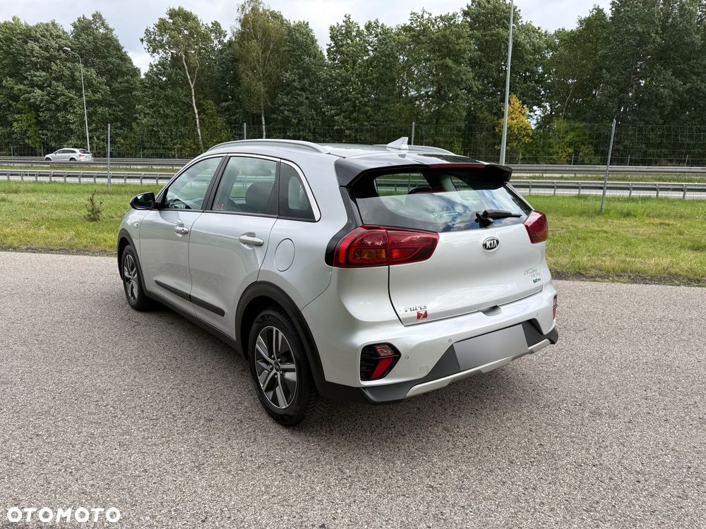 Kia Niro 1.6 GDI Hybrid M - 3
