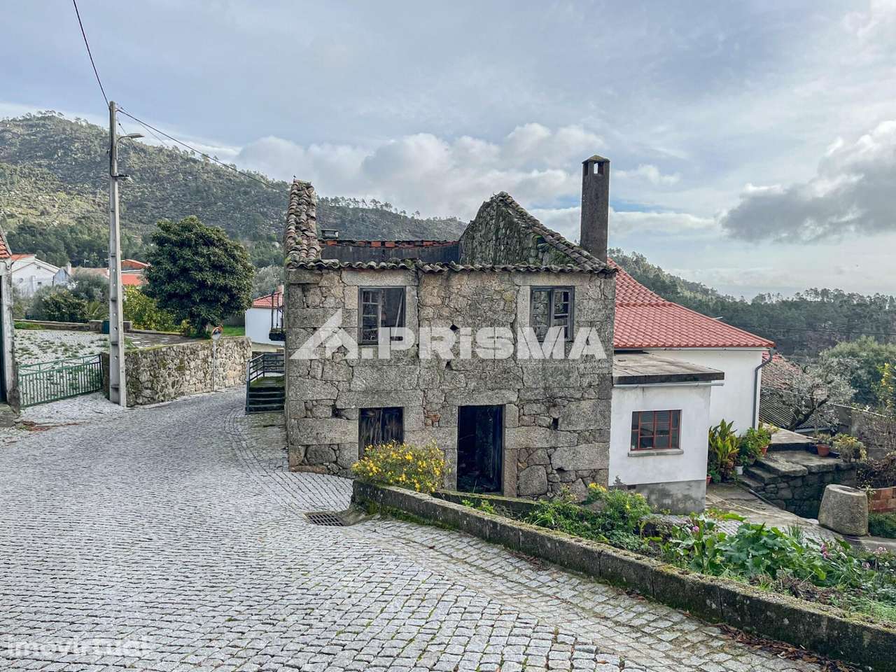 Moradia em Pedra para venda na encosta da Serra da Gardunha. - Grande imagem: 3/13