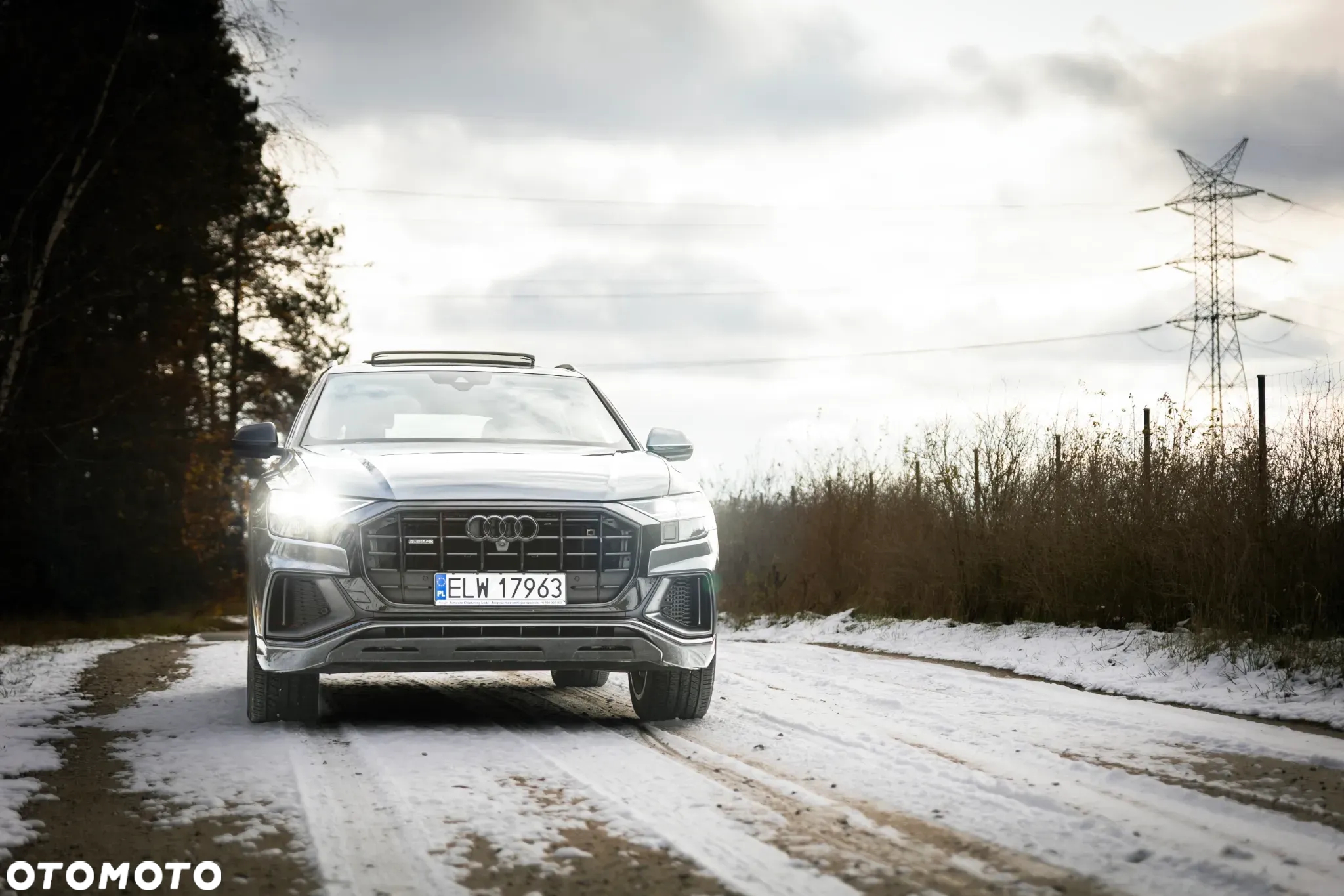 Audi Q8 55 TFSI quattro tiptronic - 24