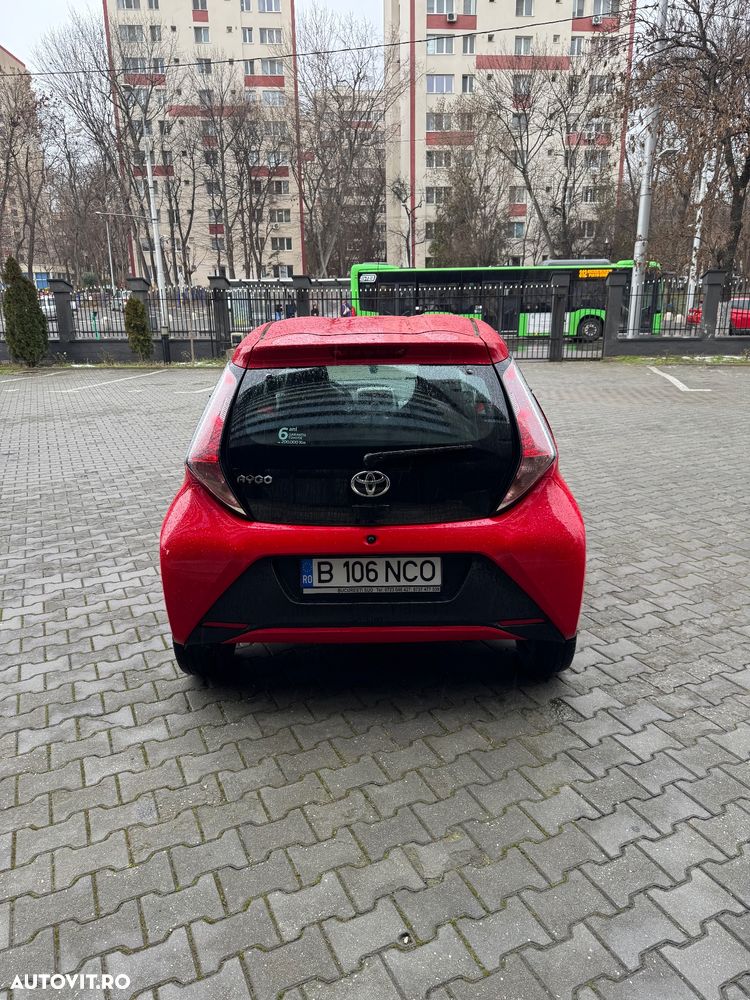 Toyota Aygo 1.0 X - wave - 5