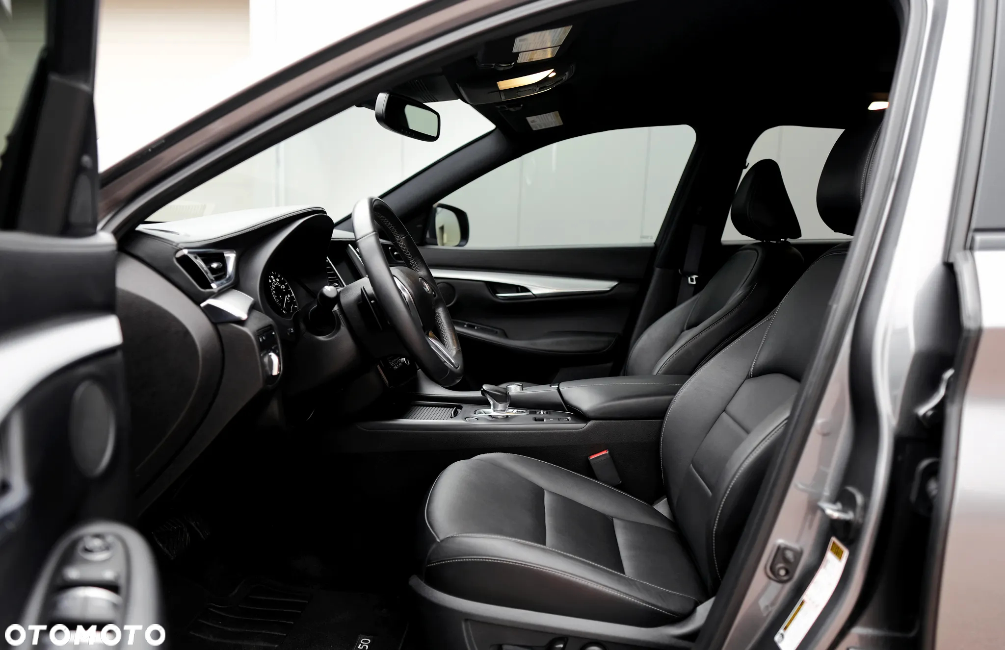 Infiniti QX50 - 27