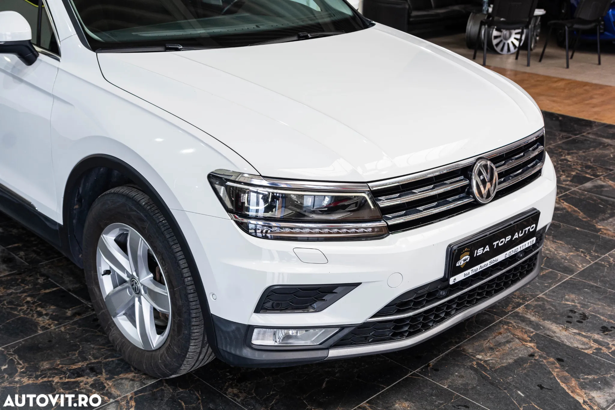 Volkswagen Tiguan 2.0 TDI 4Mot DSG Highline - 13