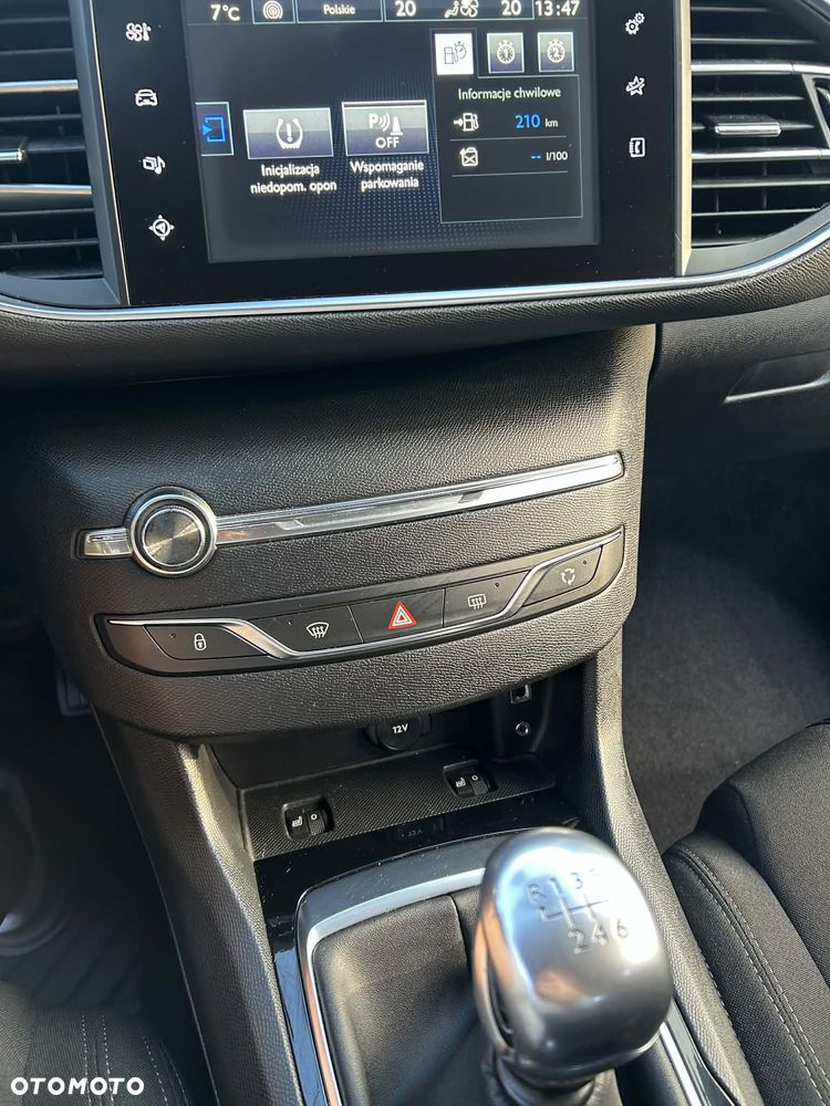 Peugeot 308 1.6 THP Allure - 15