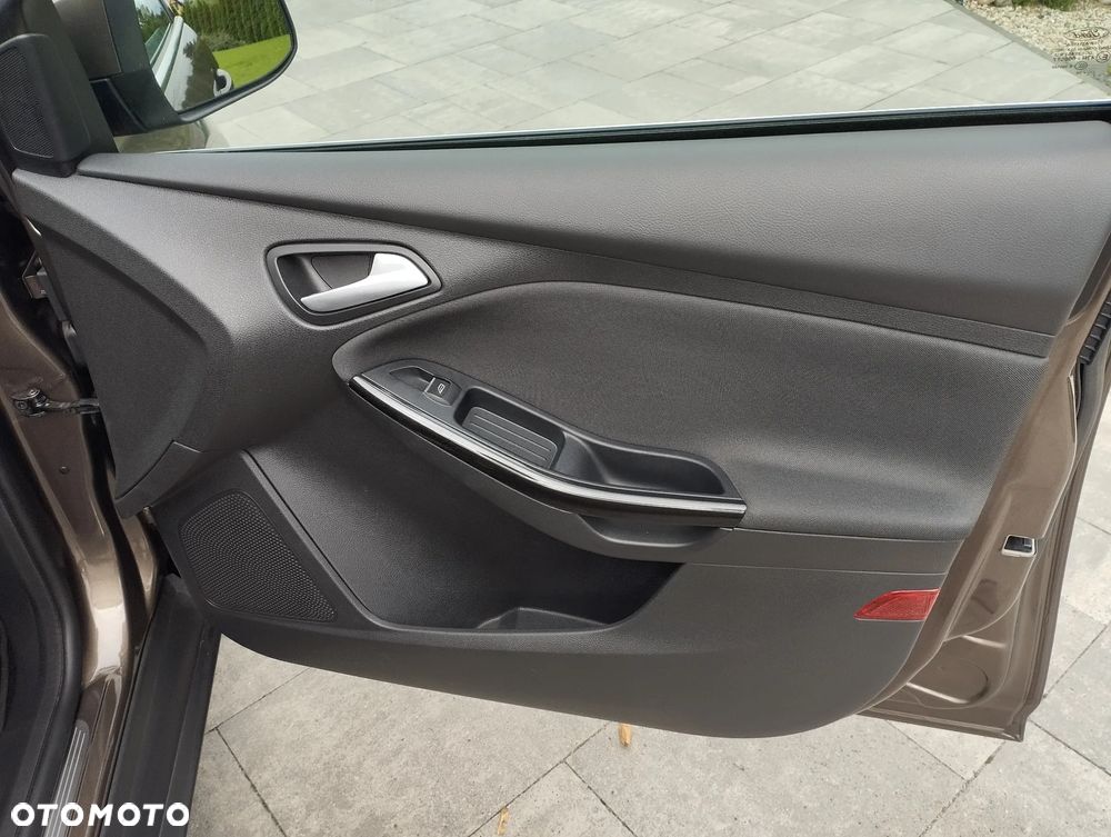 Ford Focus - 22