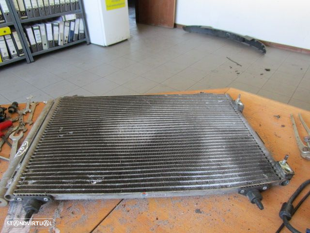 Radiador AC 09110968MZK18 PEUGEOT 307 2006 USADO - 2