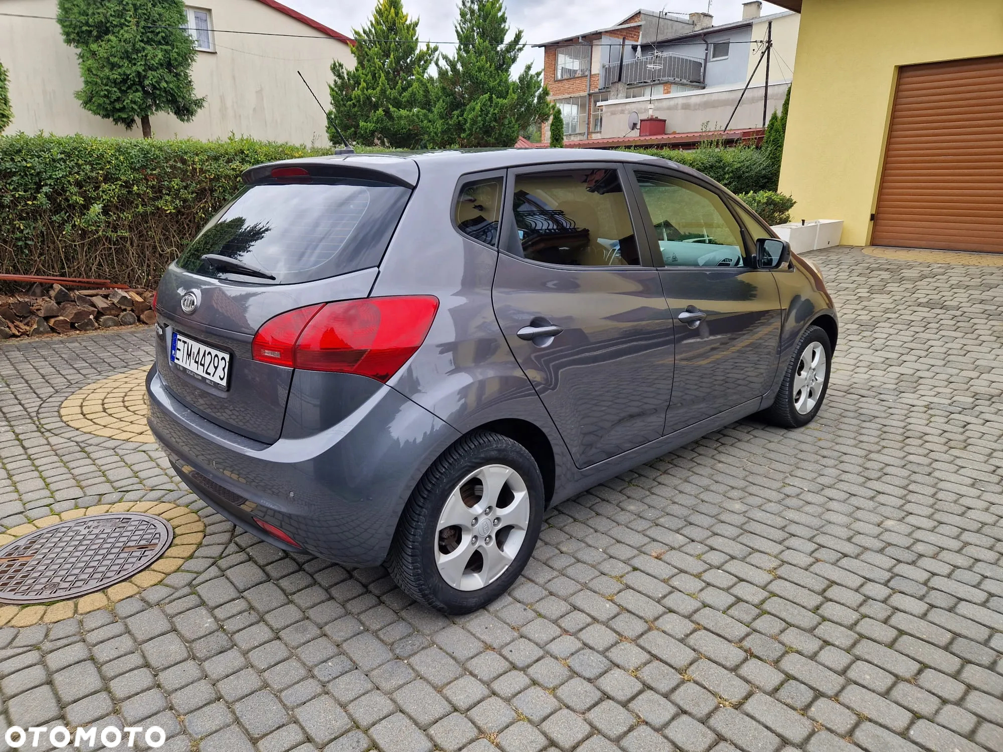 Kia Venga 1.6 CVVT Platinum Edition - 4