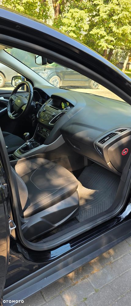 Ford Focus - 7