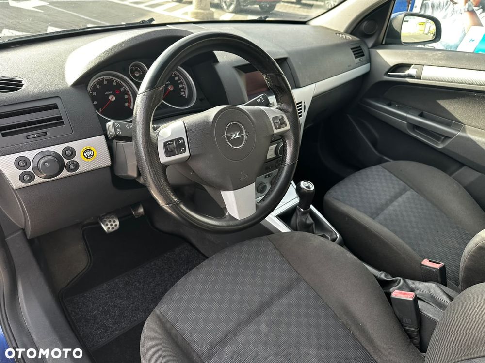 Opel Astra - 8
