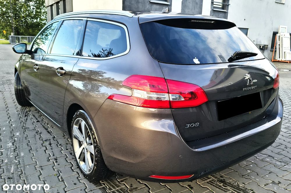 Peugeot 308 - 3