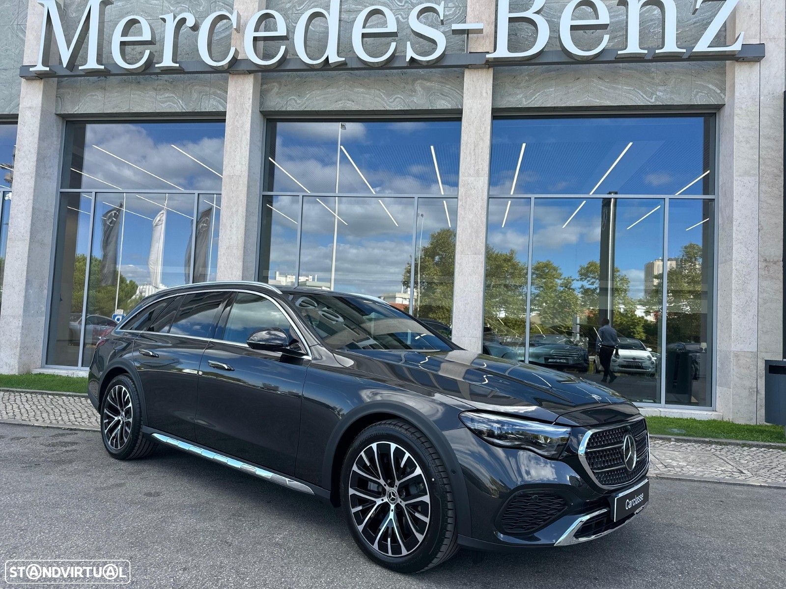 Mercedes-Benz E 450 d 4Matic All-Terrain - 1