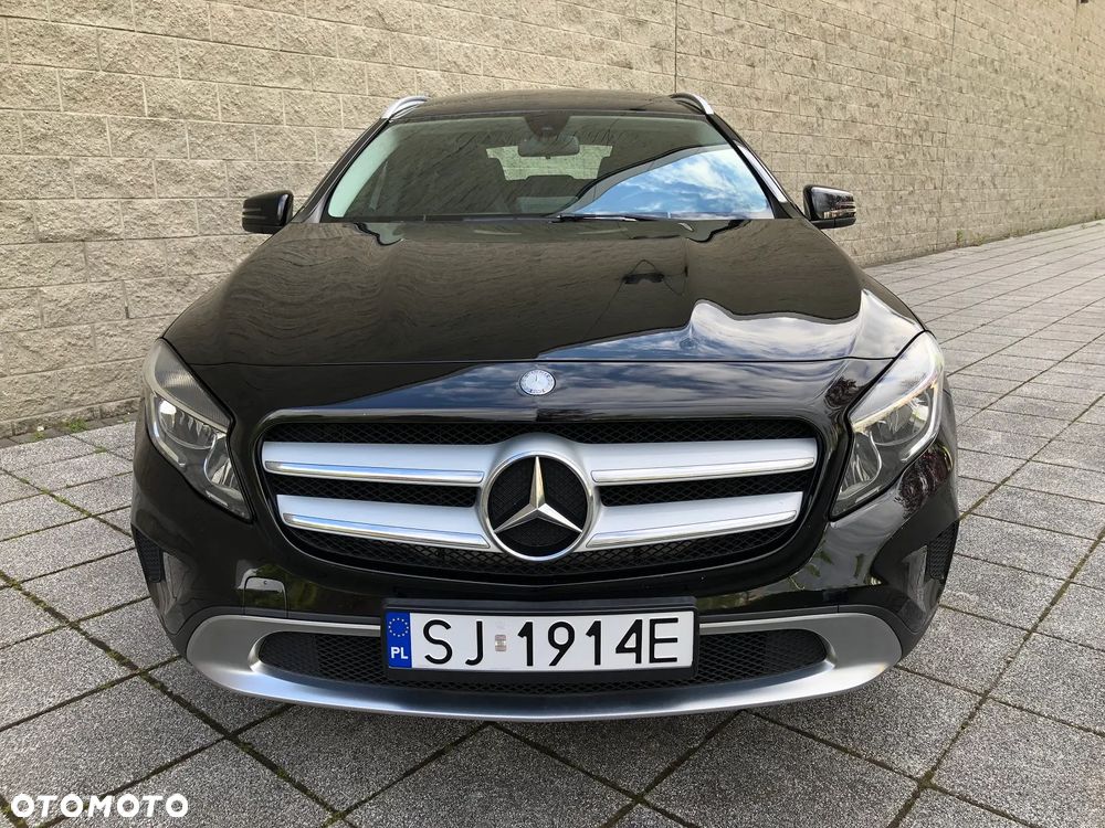 Mercedes-Benz GLA 200 Activity Edition - 23