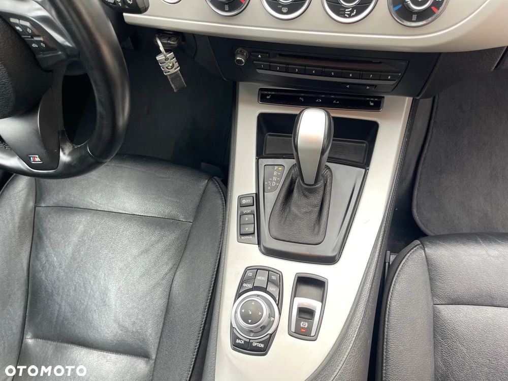 BMW Z4 sDrive23i - 26