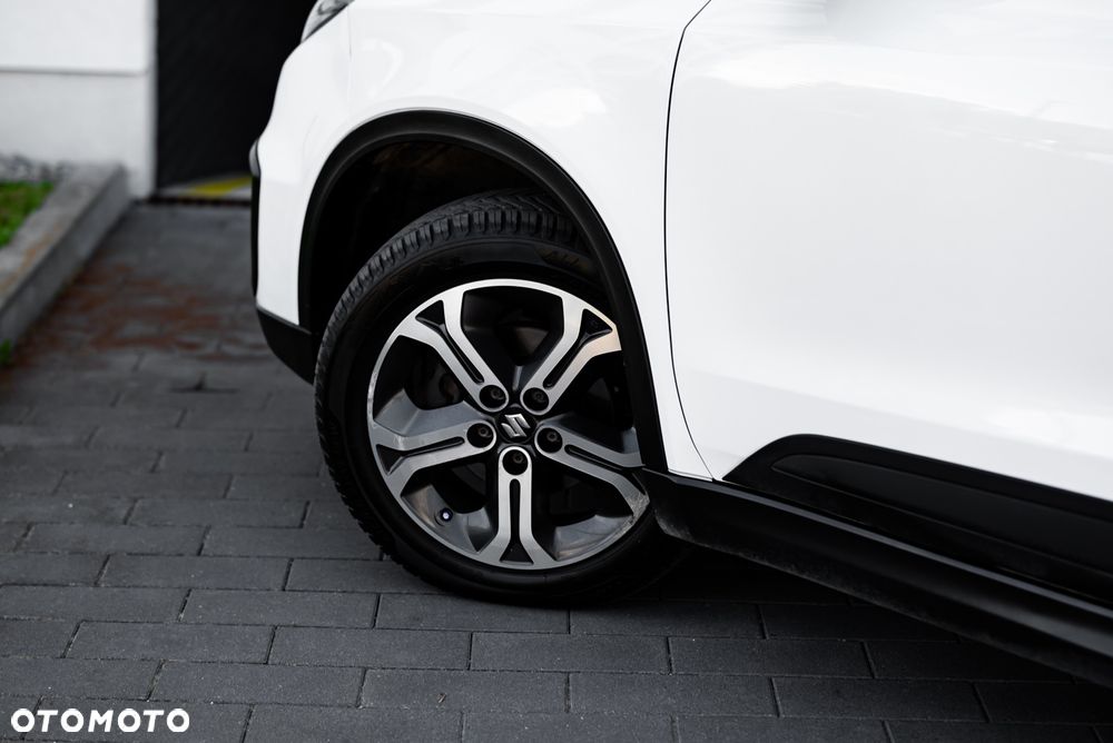 Suzuki Vitara - 12