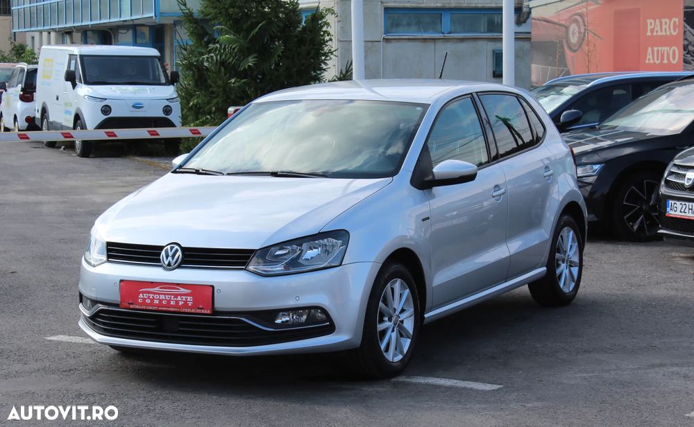 Volkswagen Polo 1.4 TDI Blue Motion Technology Lounge - 4