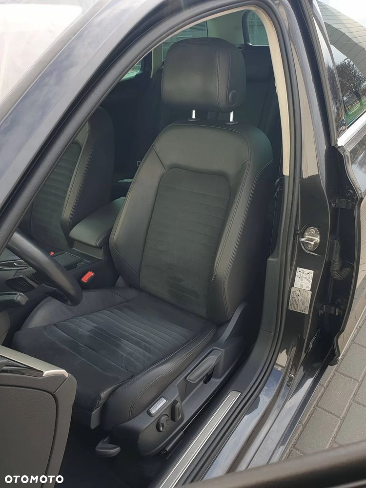 Volkswagen Passat Variant 2.0 TDI BMT Highline DSG - 11