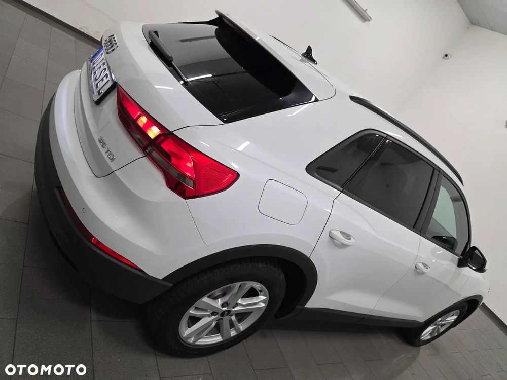 Audi Q3 35 TDI S tronic - 34