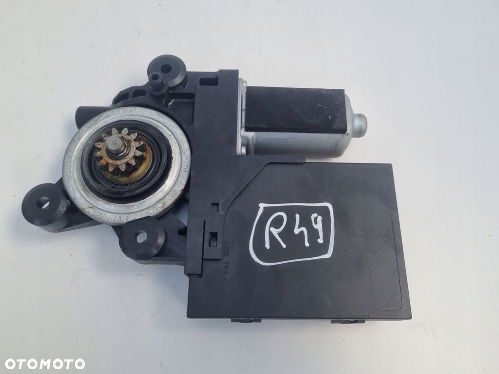 Volvo S40 II V50 PRAWY PRZEDNI PODNOSNIK SZYBY przód moduł 30773903AA - 1