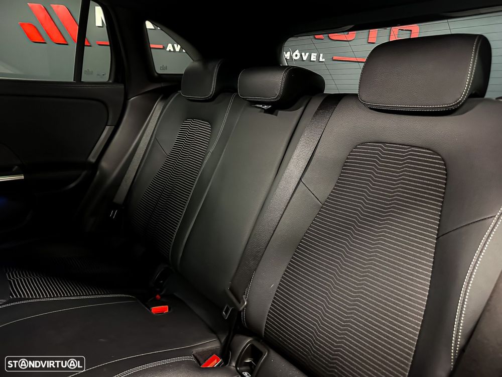 Mercedes-Benz GLA 250 e Progressive - 15