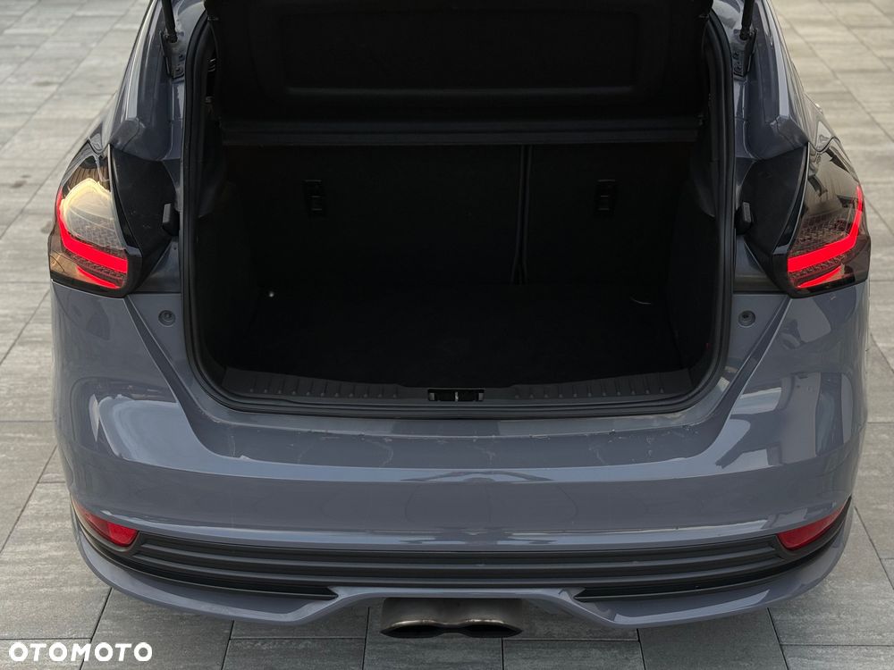 Volkswagen Caddy Maxi 2.0 TDI Highline 4Motion - 25