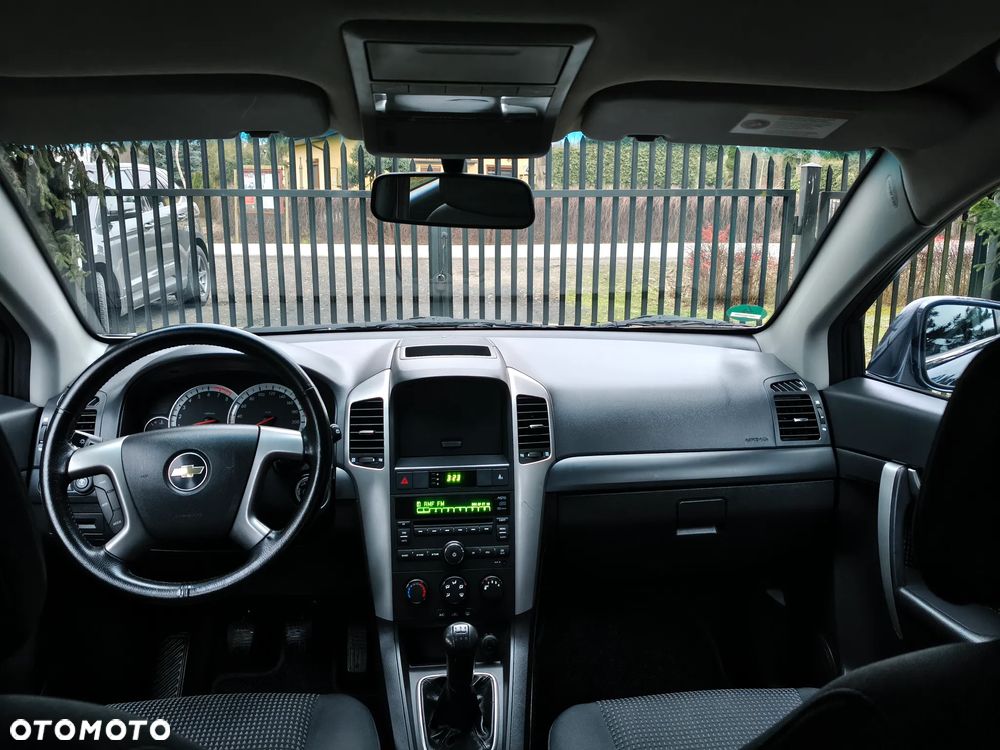 Chevrolet Captiva 2.4 2WD 5 Sitzer LS - 25
