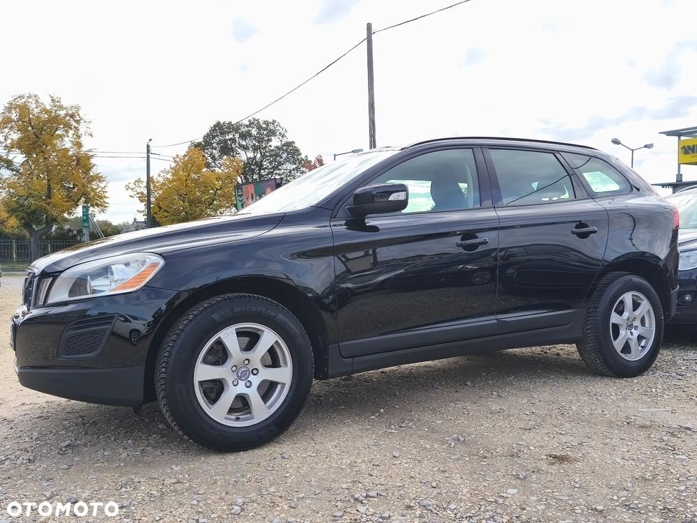 Volvo XC 60 D3 Base - 8