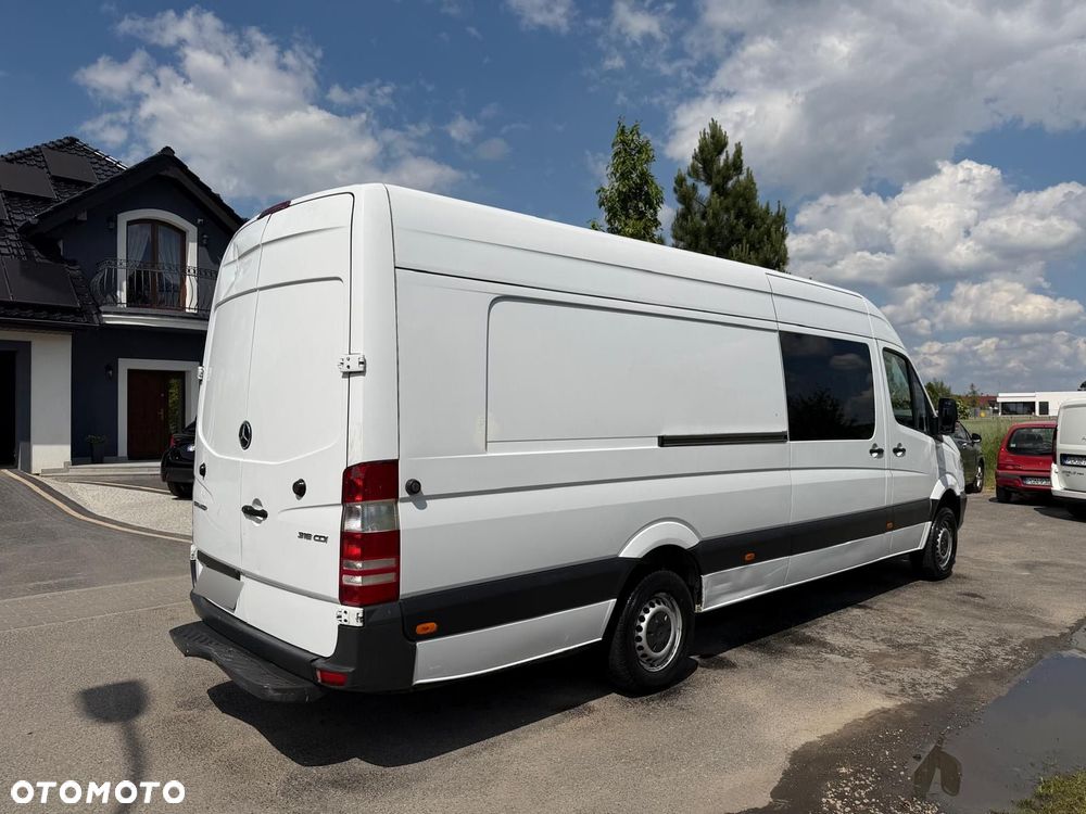 Mercedes-Benz Sprinter - 8