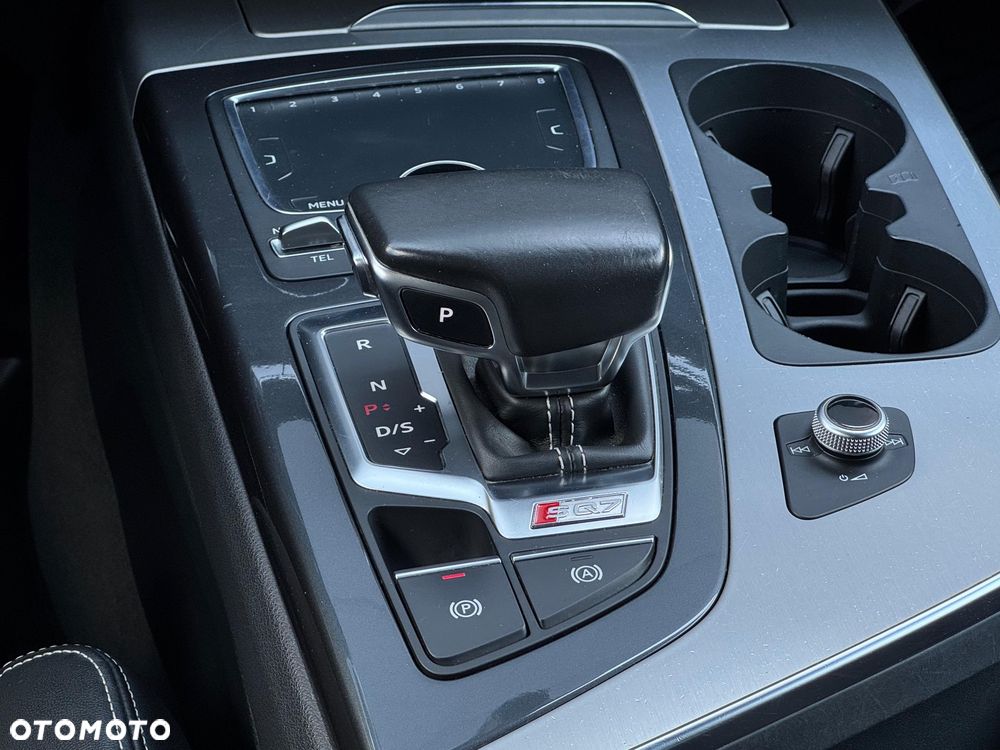 Audi SQ7 - 34