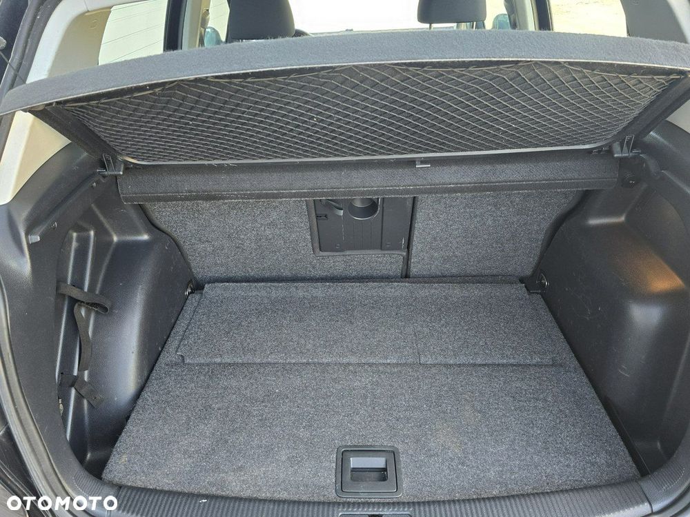 Volkswagen Golf Plus - 17