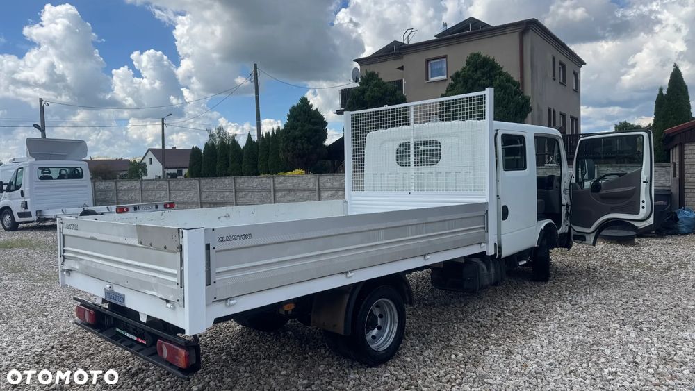 Nissan CABSTAR - 9