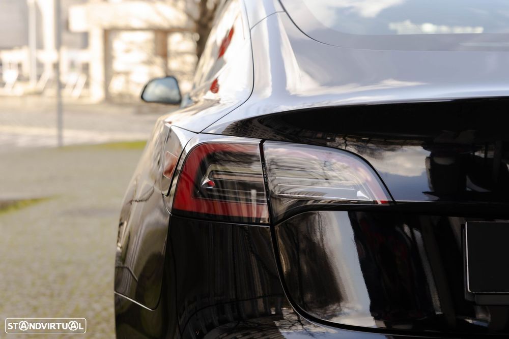 Tesla Model 3 Long Range Tração Integral - 22