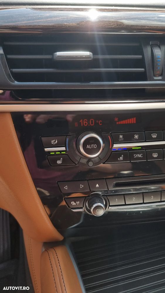 BMW X6 xDrive40d - 24