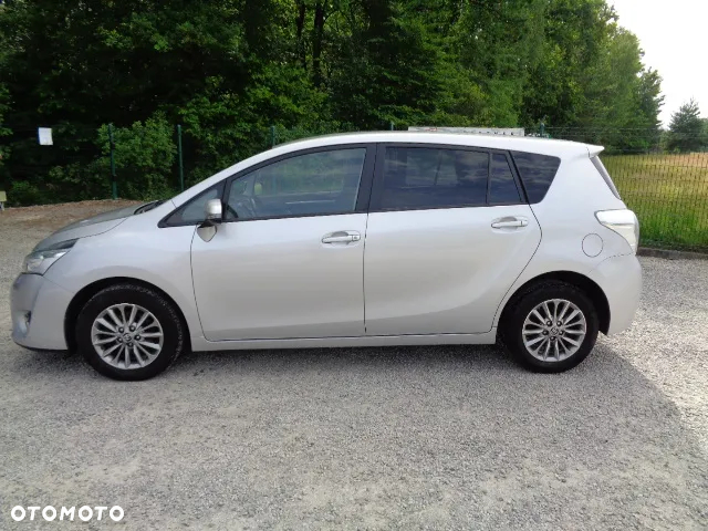 Toyota Verso 1.8 Prestige 7os EU6 - 2