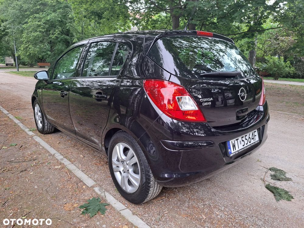Opel Corsa - 4
