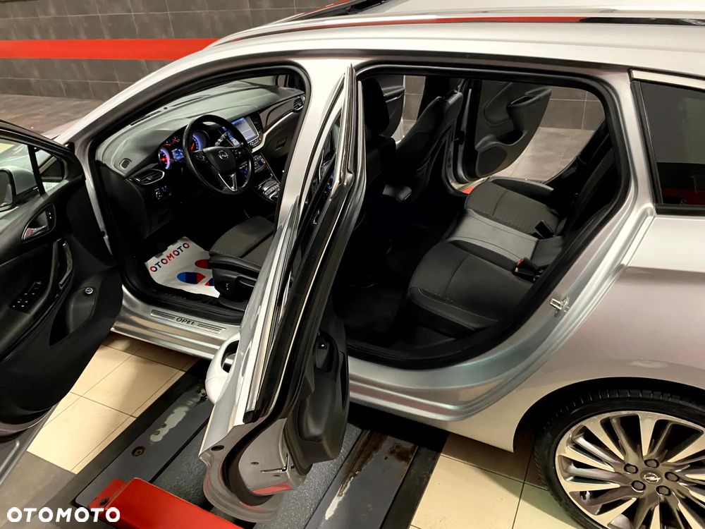 Opel Astra 1.4 Turbo Innovation - 16