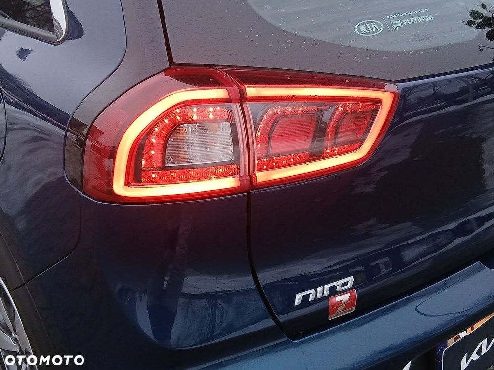 Kia Niro 1.6 GDI Hybrid L - 15