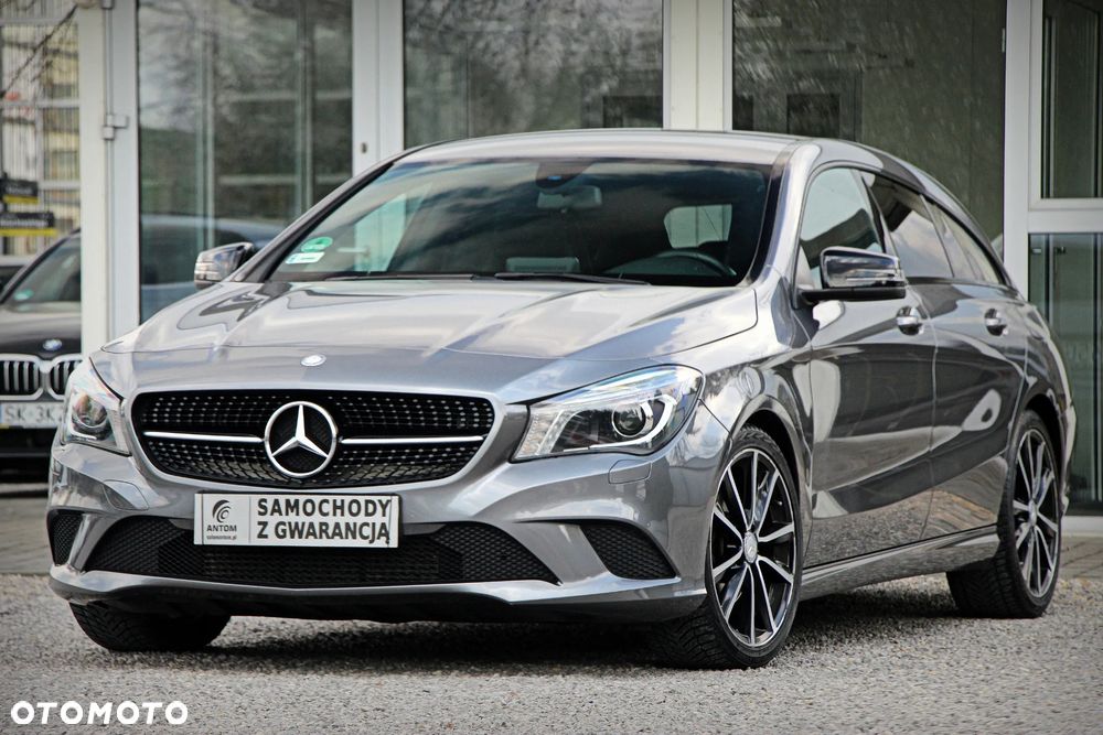 Mercedes-Benz CLA 180 Urban - 3