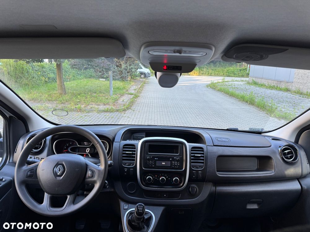 Renault Trafic - 12
