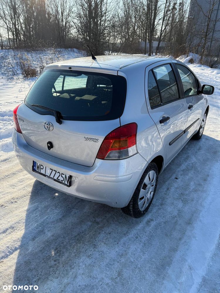 Toyota Yaris 2009