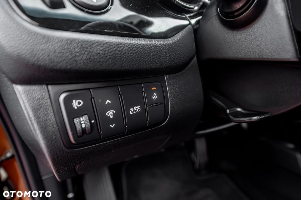 Kia Ceed 1.6 GDI DCT Vision - 16