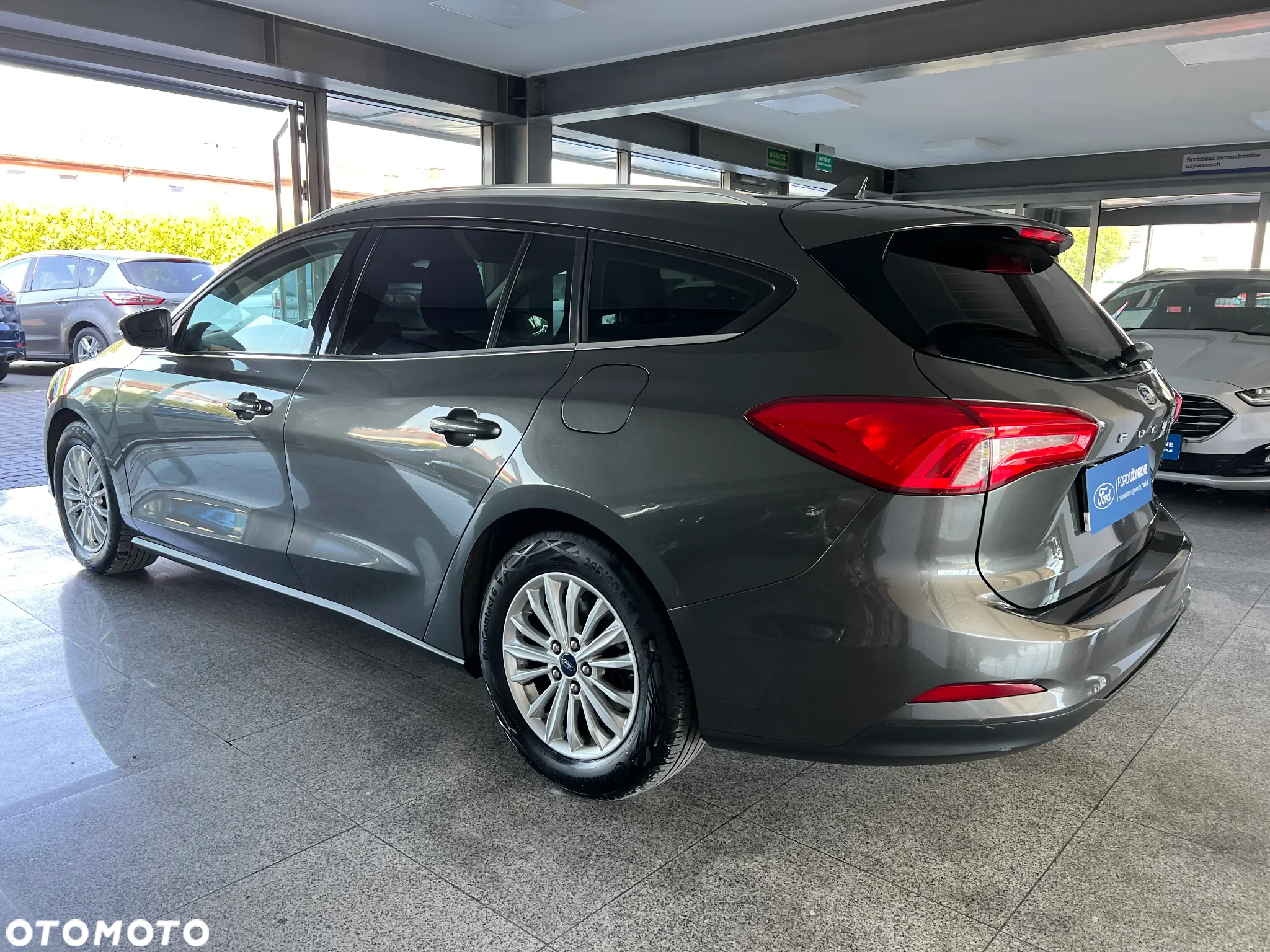 Ford Focus 1.0 EcoBoost Titanium - 11