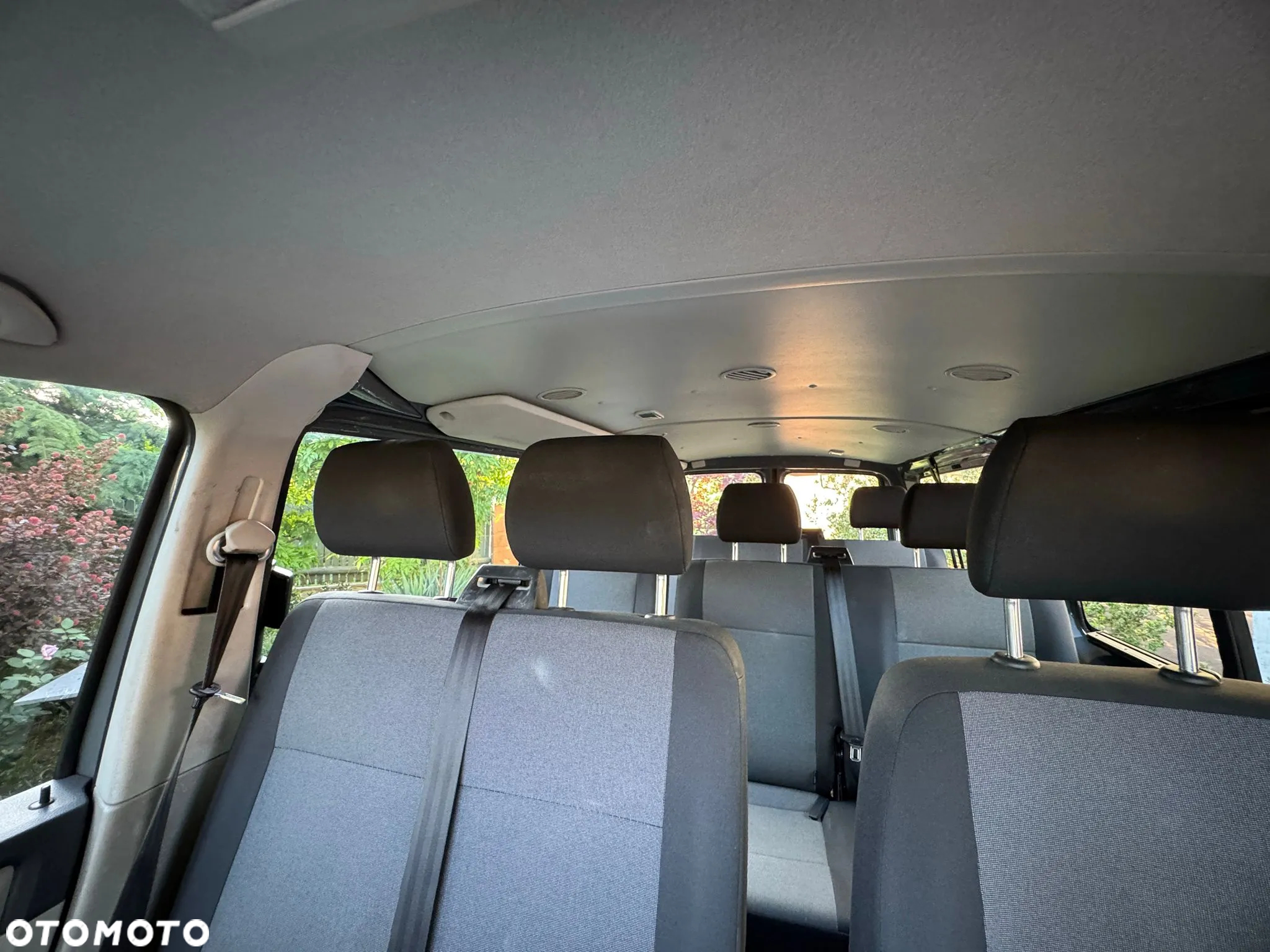 Volkswagen Caravelle 2.0 TDI L1 Comfortline - 5