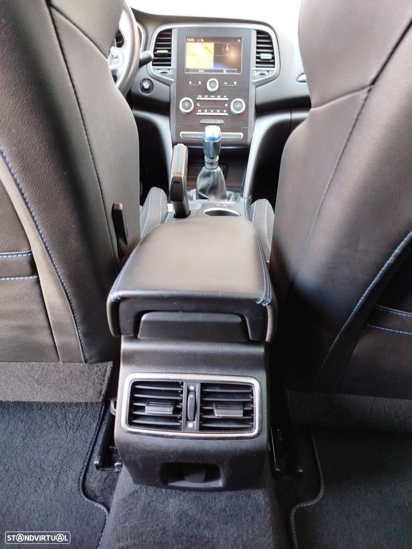 Renault Mégane 1.2 TCE GT Line - 19
