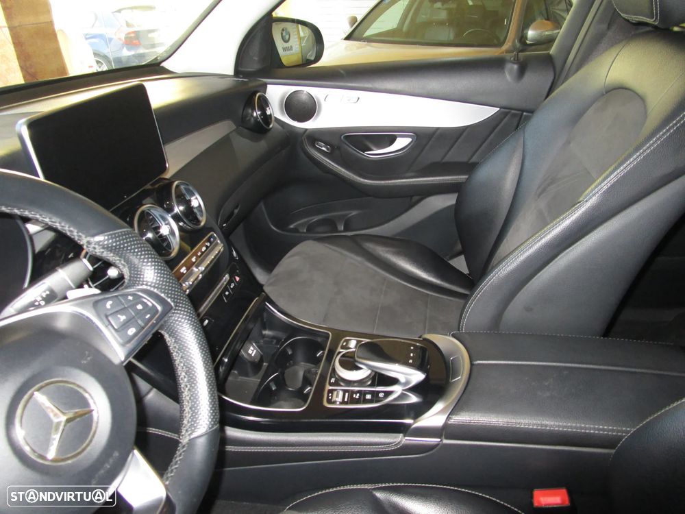 Mercedes-Benz GLC 250 d 4Matic 9G-TRONIC AMG Line - 15