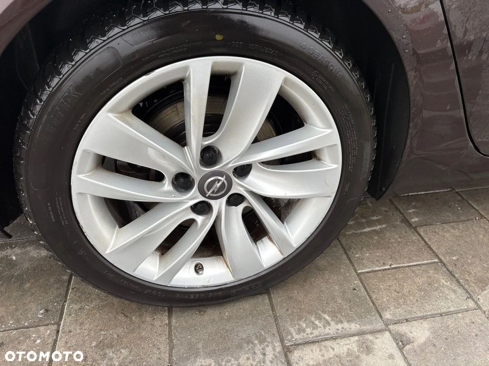 Opel Insignia 2.0 CDTI Cosmo S&S - 8