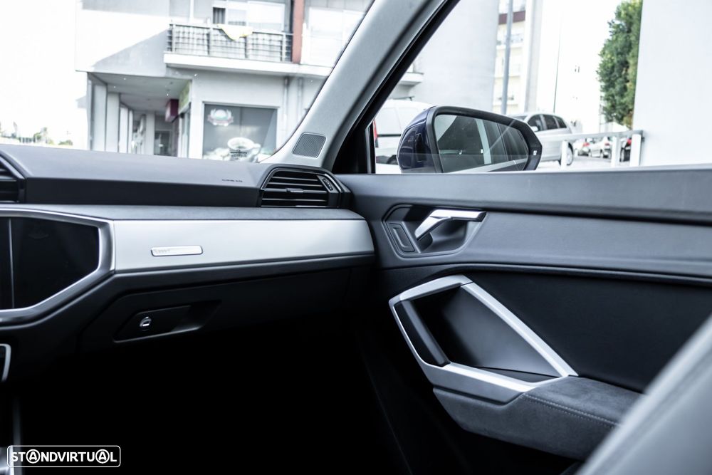 Audi Q3 Sportback 45 TFSIe S tronic - 16