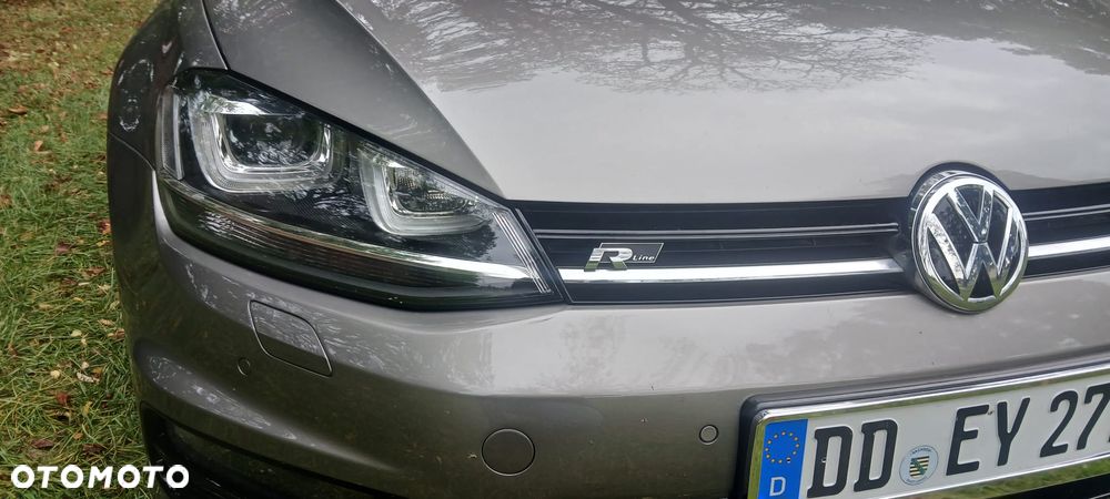 Volkswagen Golf - 6