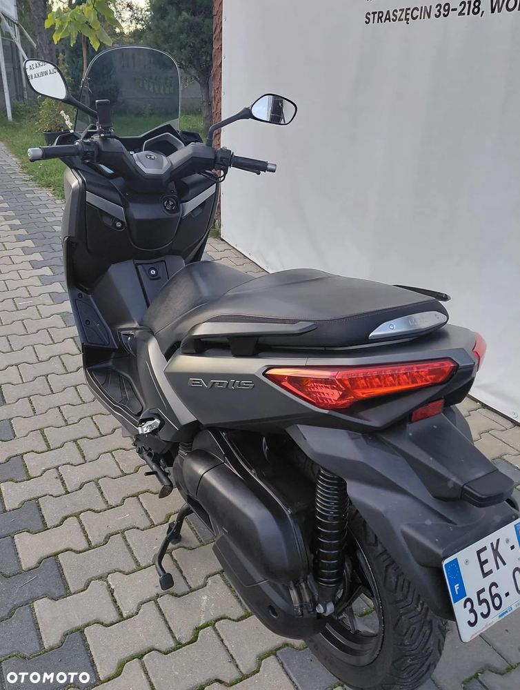 Yamaha X-max - 9