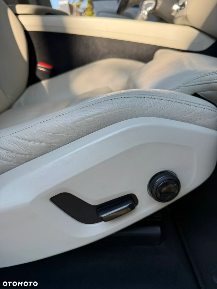 Volvo XC 60 D4 Inscription - 38